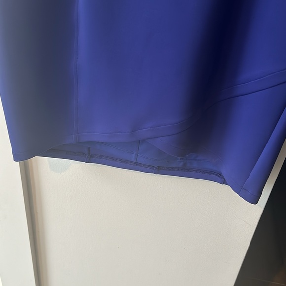 Beautiful Guess Dress - Picture 2 of 5